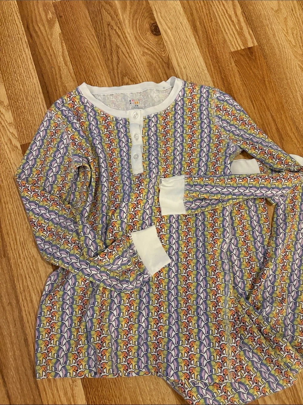 Roller Rabbit Tie Dye Daze (rainbow elephants) Kids Pajamas 14